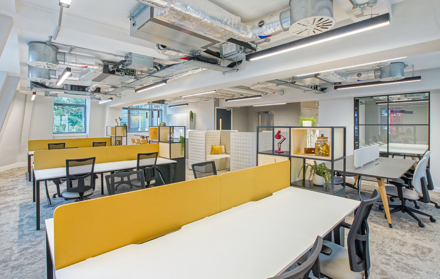 THE POWER OF PLUG & PLAY HK London